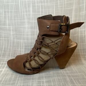 Vince Camuto Evel Sandal Cone Heel Tan Faux Leather Caged Strappy Womens Size 6